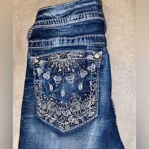 Miss Me Bootcut size 25